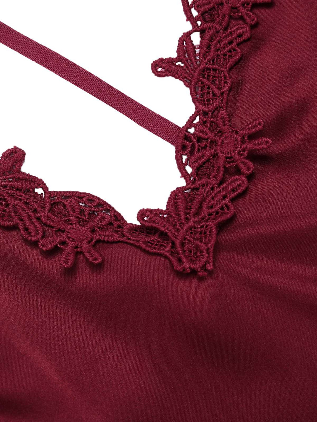 Detail close-up: Dots Sheer Satin Patc
