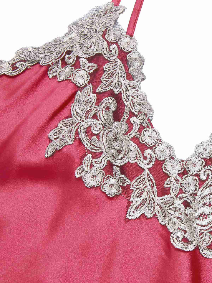 Fabric texture: 1930s 1930s Embroidered Faux Satin