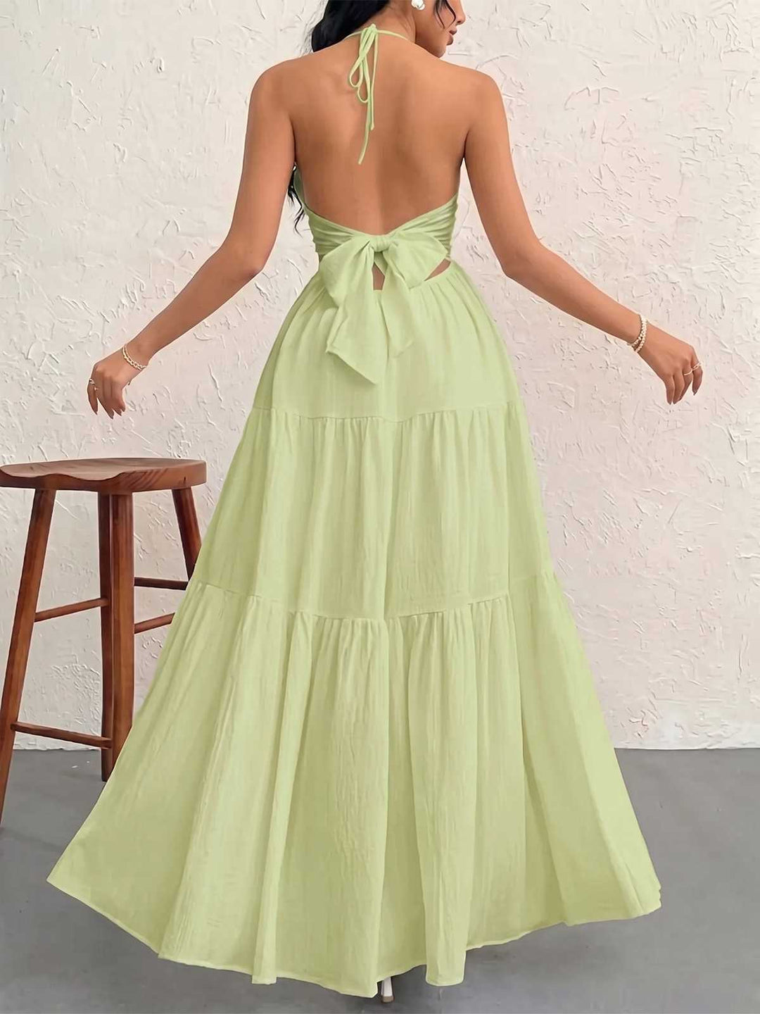 1930s Halter V-Neck Backless Solid Maxi Dress, vintage dress, retro fashion - perfect for women who love vintage and retro fashion