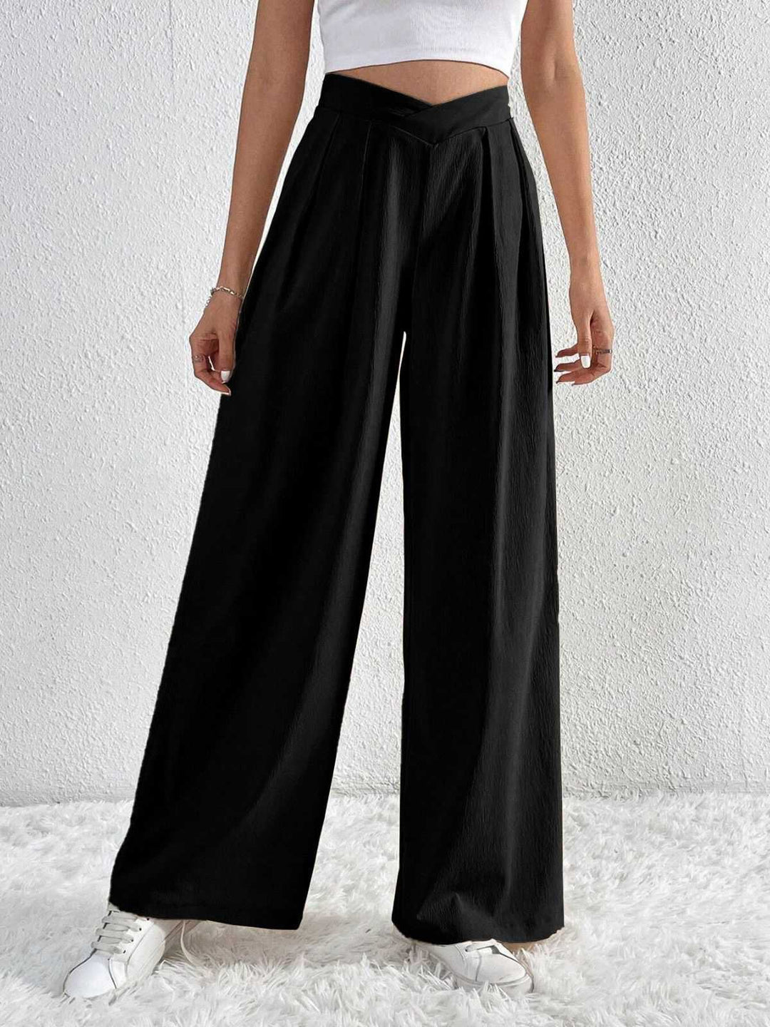 These 1930s Solid Cross Pleated Straight Pants carry 1930s ambition in every seam