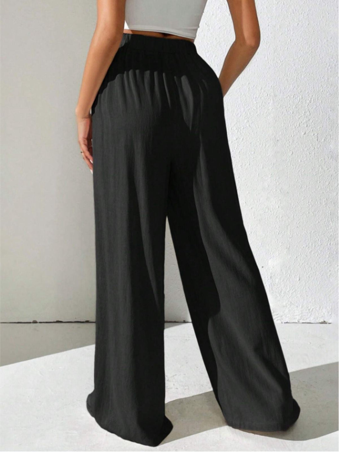 1930s Solid Cross Pleated Straight Pants — 1930s style for the woman going places