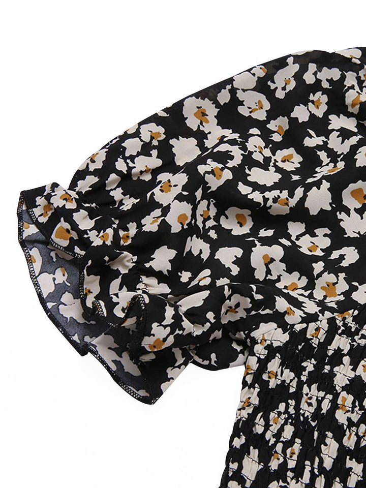 1940s Ditsy Floral Puff Wrinkle Dress, vintage dress, retro fashion, floral print - perfect for women who love vintage and retro fashion