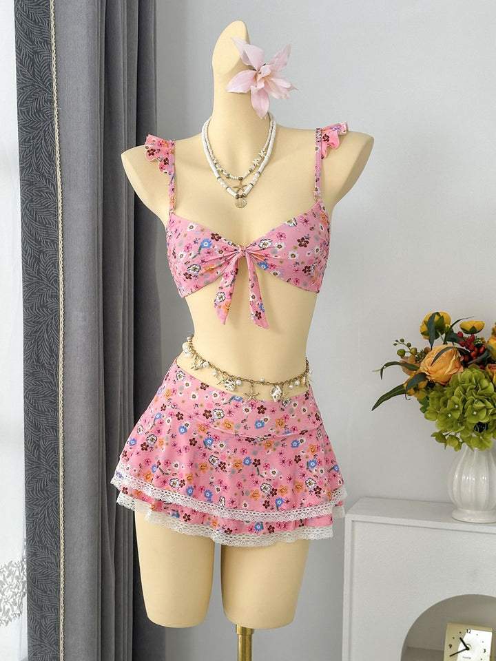 Ditsy Floral Ruffle Strap Lace Trim Bikini Set, vintage swimsuit, swimwear - perfect for women who love vintage and retro fashion