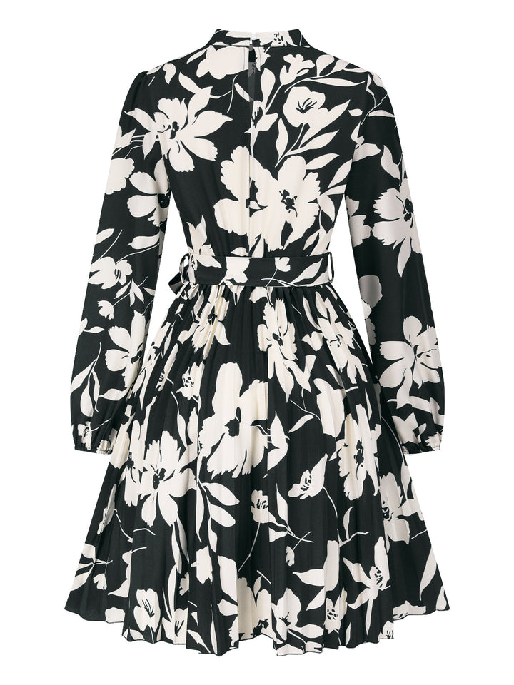 1940s Floral Belted Pleated Dress | 1940s | vintage dress, retro fashion