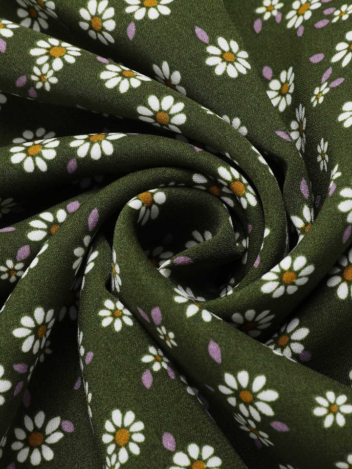 1940s Lapel Buttons Ditsy Floral | 1940s | vintage dress, retro fashion