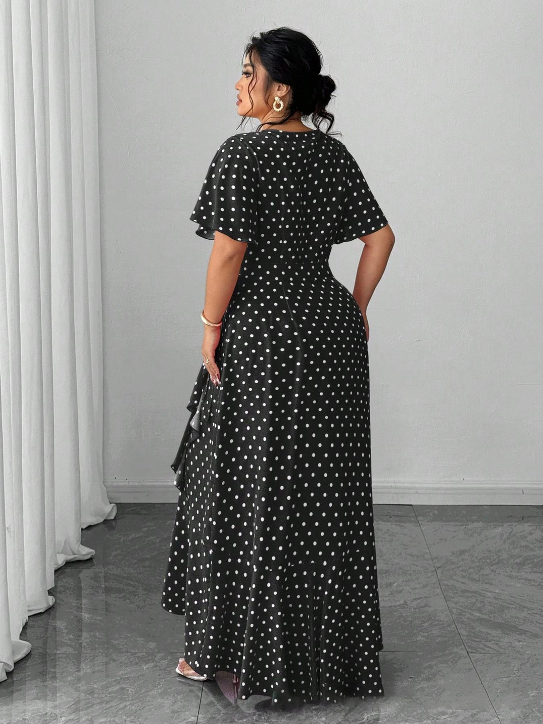 [Plus Size] 1940s Polka Dot Wrap V-Neck Ruffle Maxi Dress, vintage dress, retro fashion - perfect for women who love vintage and retro fashion