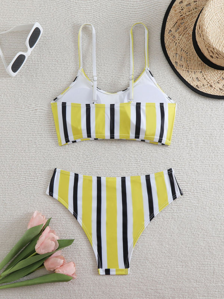 1940s Spaghetti Strap Bow Contrast Stripes Bikini — 1940s poolside glamour meets sun-drenched confidence
