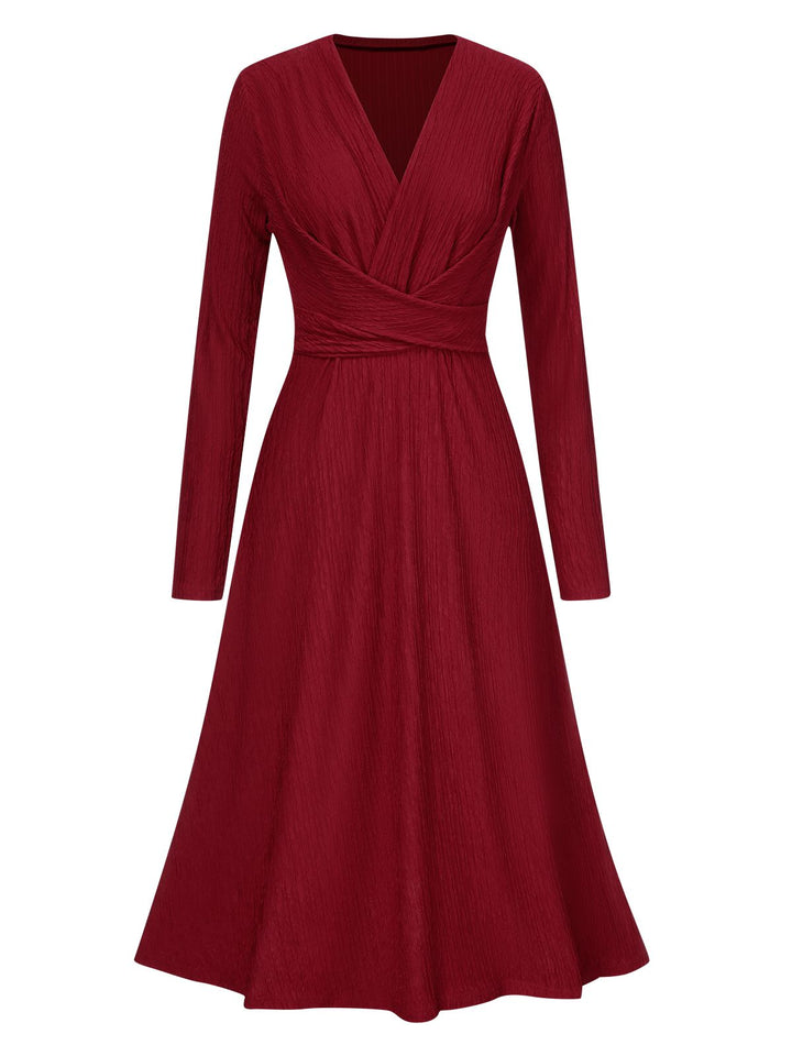 She slips into this 1940s V-Neck Wrap Waist A-Line Midi Dress and suddenly it&