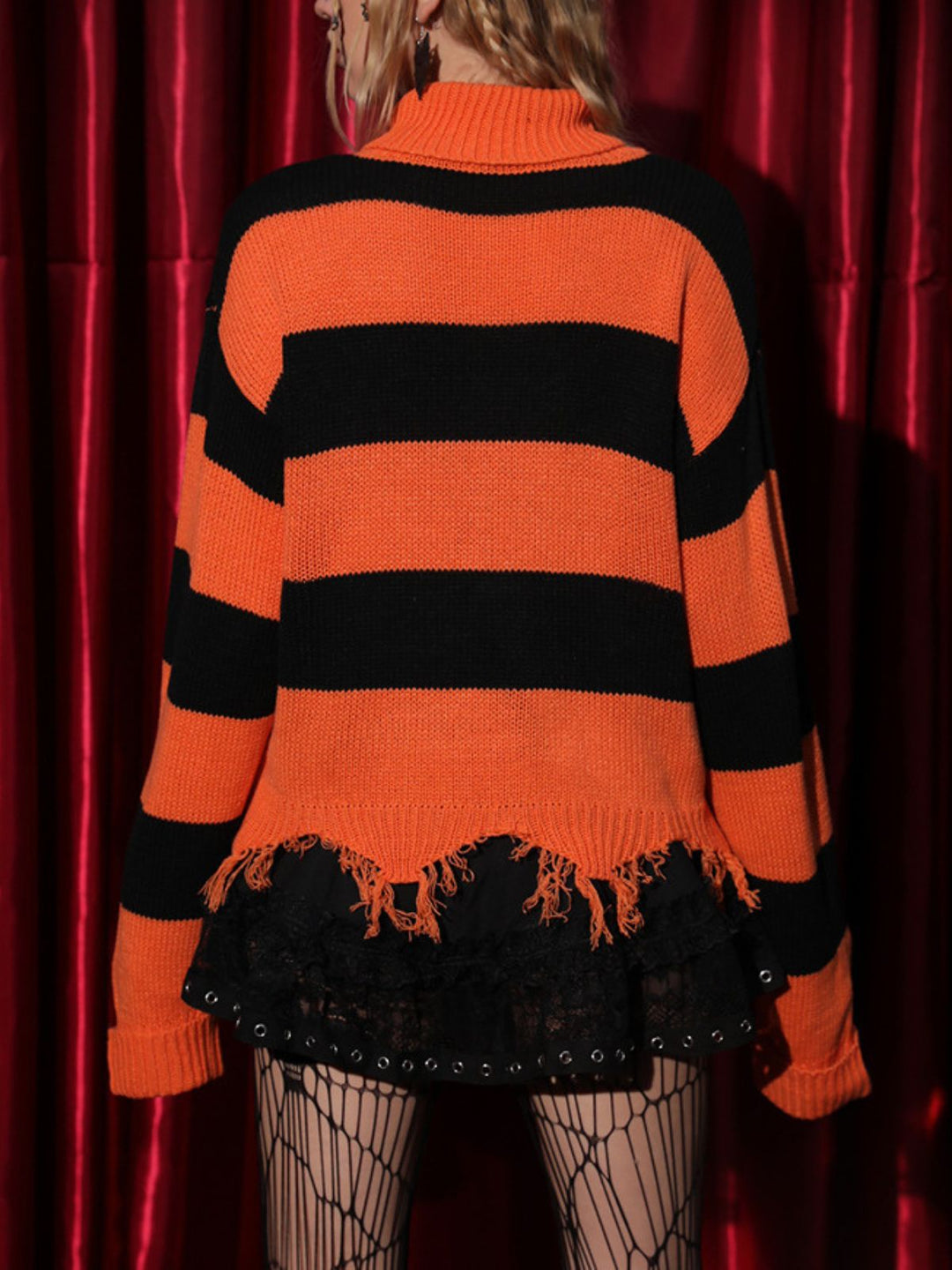Black &amp; Orange 1950s Halloween Bat Applique Knit Sweater - vintage fashion, retro style, classic black