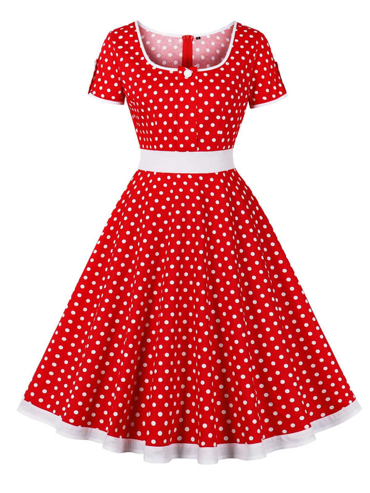 She slips into this 1950s Contrast Polka Dots Buttoned Dress and suddenly it&