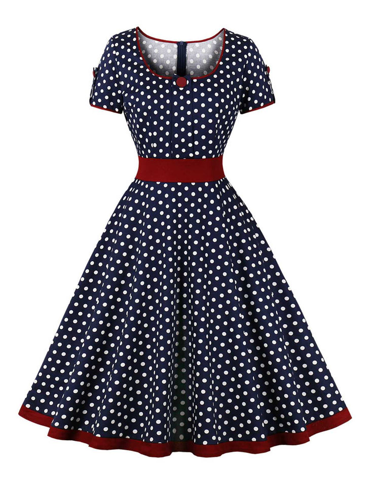 This 1950s Contrast Polka Dots Buttoned Dress wraps her in 1950s elegance, one twirl at a time