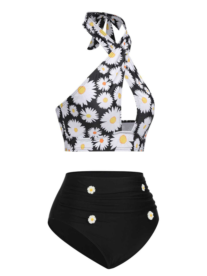 This 1950s Daisy Cross Strap Swimsuit carries 1950s vacation dreams in every stitch