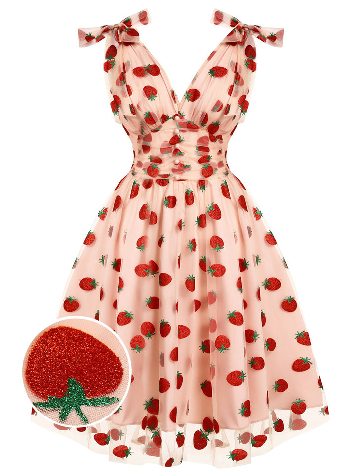 1950s Daisy Mesh Swing Dress | vintage dress, retro fashion, elegant style - perfect for retro fashion enthusiasts