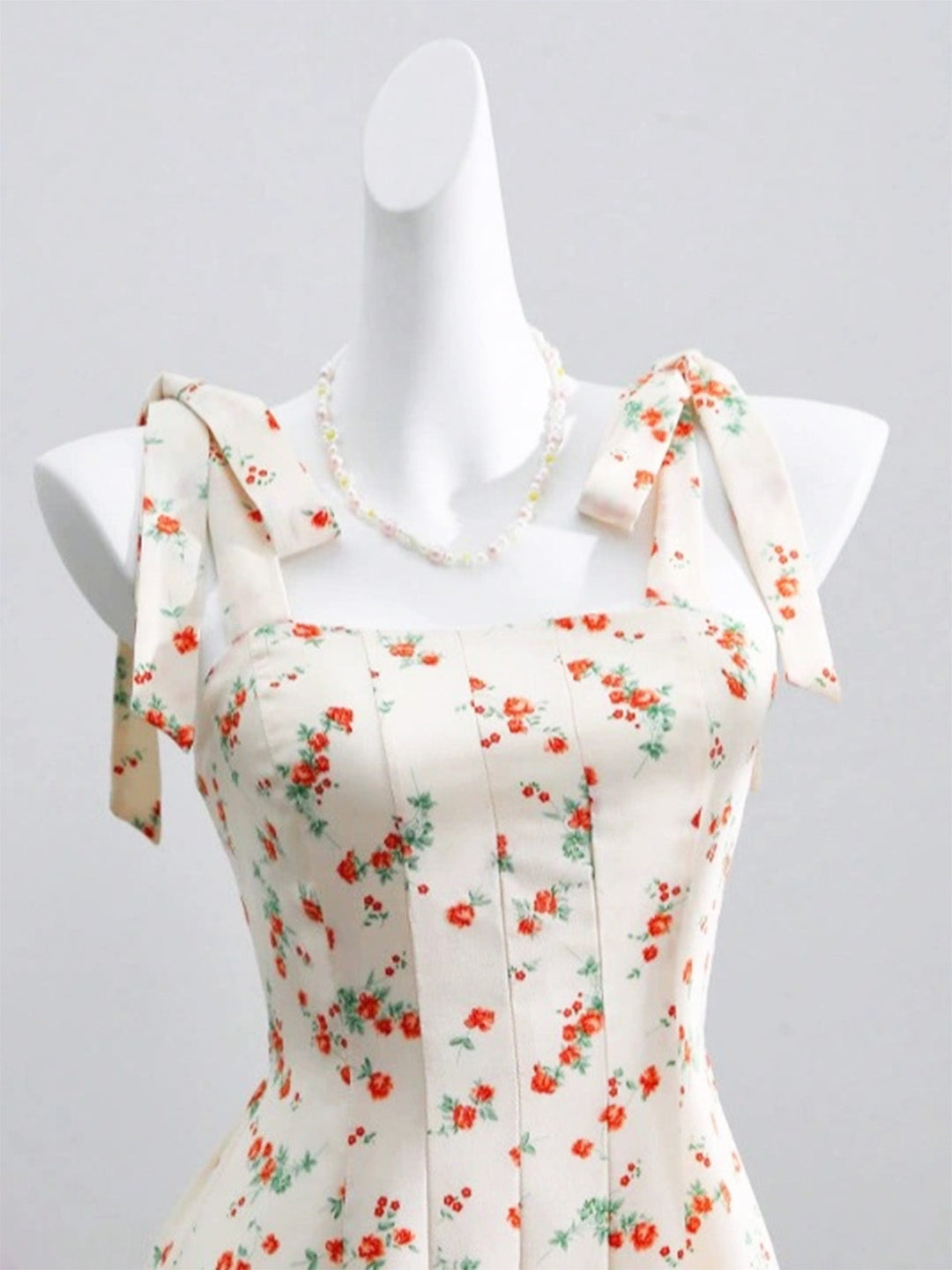 Beige 1950s Floral Print Tie Strap Sweetheart Neck Dress - vintage dress, retro fashion, rockabilly
