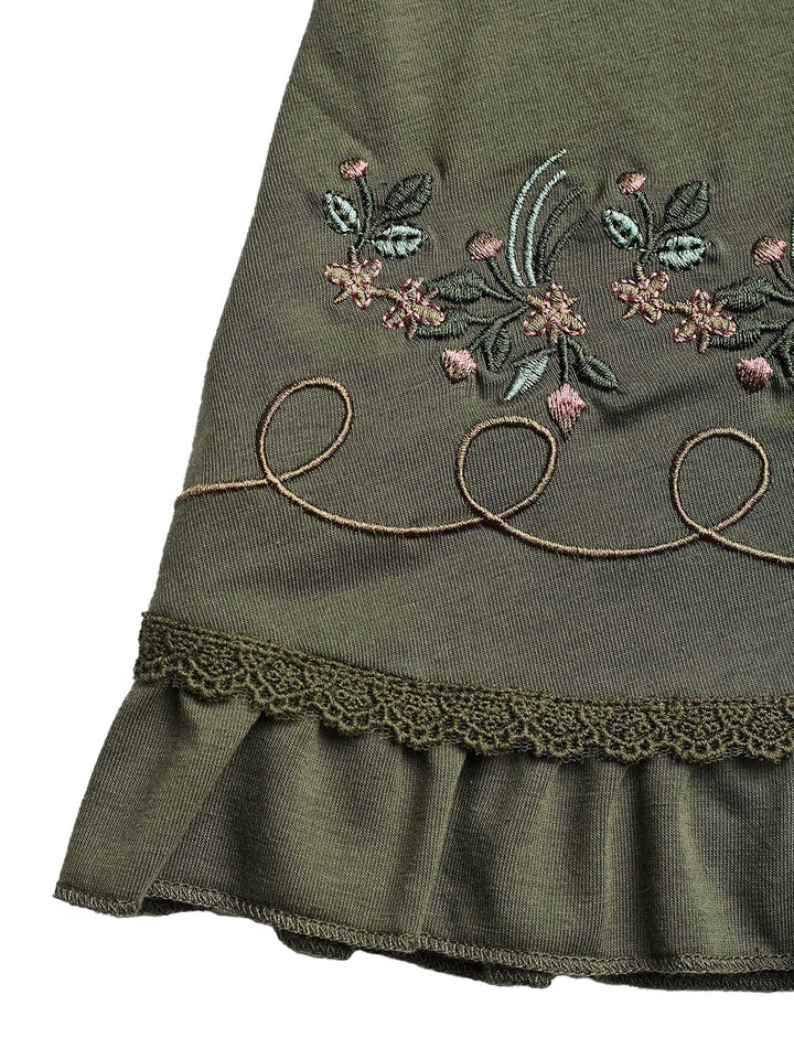 1950s Floral Embroidered Lace Trim Cami Top, vintage top, retro blouse - perfect for women who love vintage and retro fashion