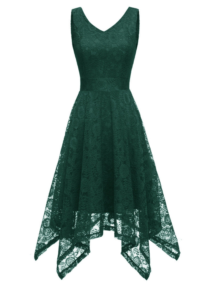 1950s Lace Pointed Hem Swing Dress — vintage elegance for the modern woman