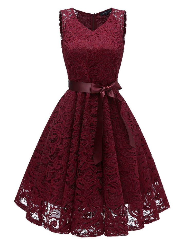 1950s Lace V Neck Bow Dress: timeless style reimagined