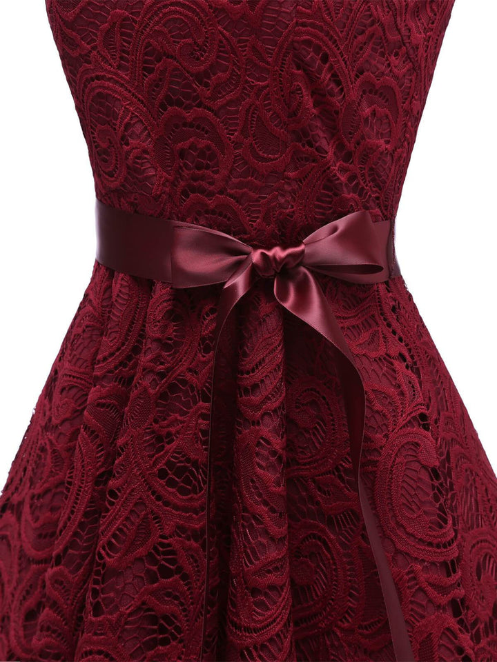 1950s Lace V Neck Bow Dress: timeless style reimagined