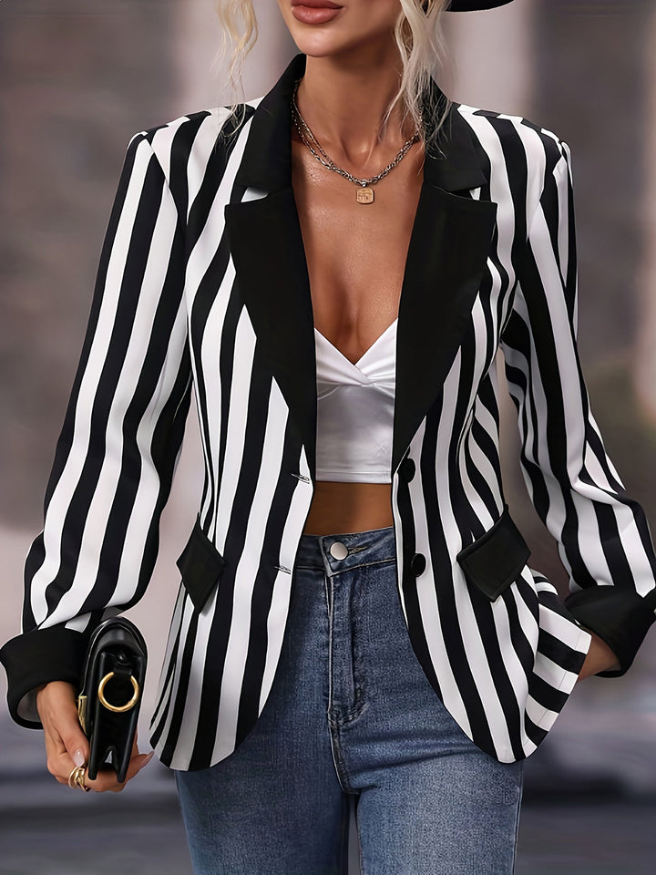 1950s Lapel Contrast Black &amp; White Stripes Blazer — 1950s sophistication that wraps her in quiet power