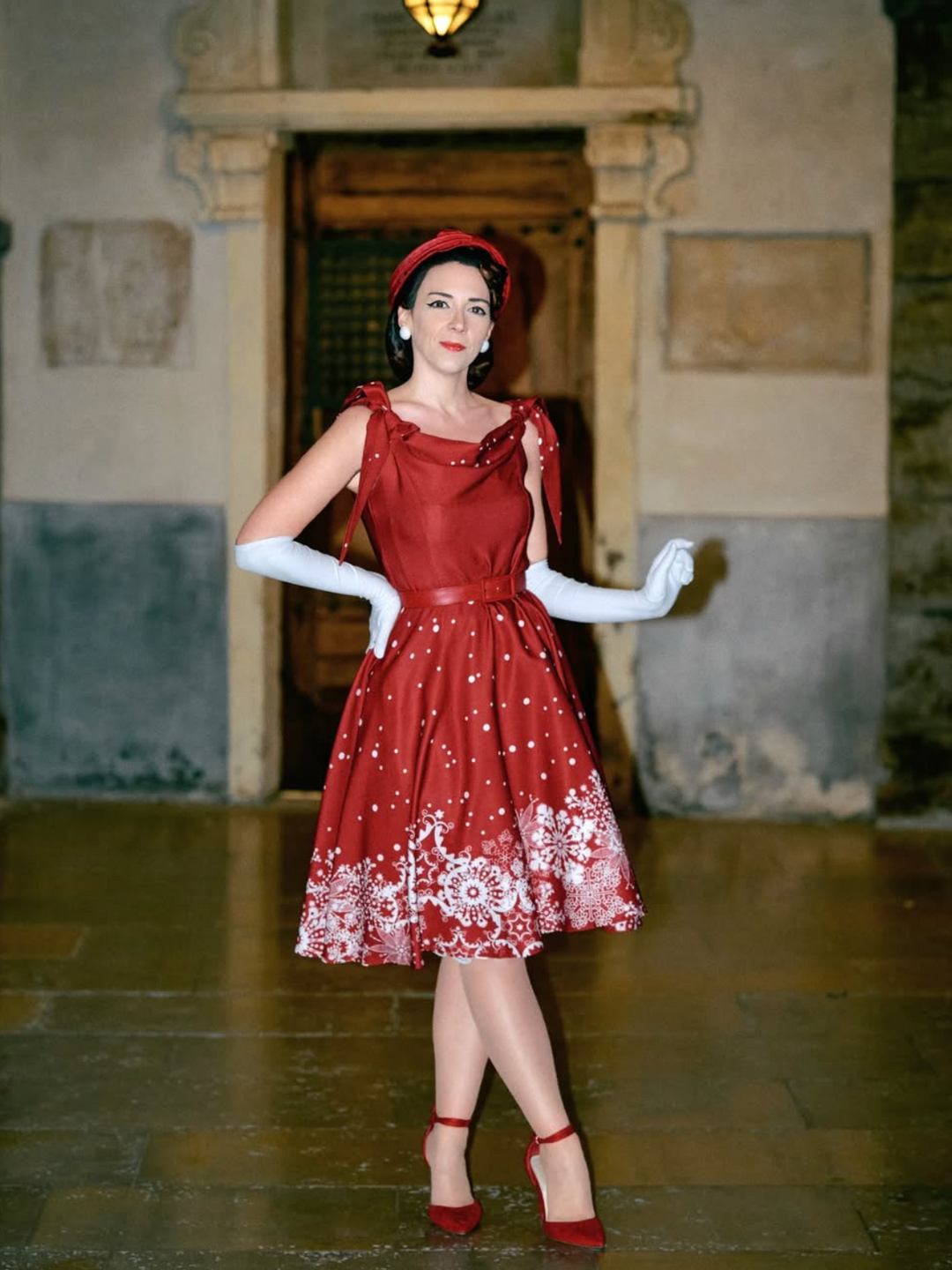 She slips into this 1950s Off-shoulder Snowflake Dress and suddenly it&