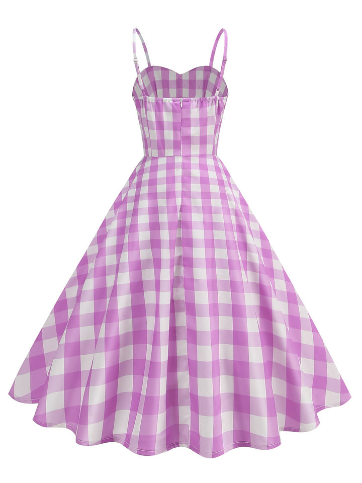 This 1950s Ruched Spaghetti Straps Gingham Plaid Dress wraps her in 1950s elegance, one twirl at a time