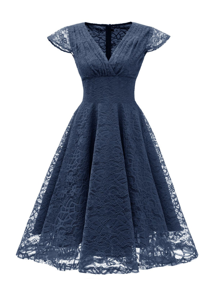 1950s Solid Lace Pleated V-Neck Dress: timeless style reimagined