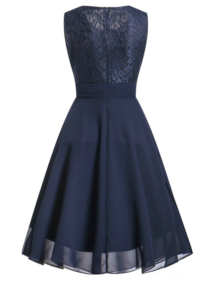 1950s Solid Lace Sleeveless Swing Dress: timeless style reimagined