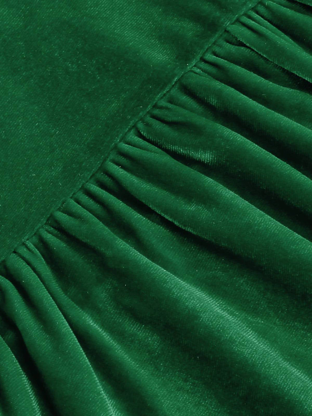 She slips into this 1950s Solid Square Neck Velvet Dress and suddenly it&