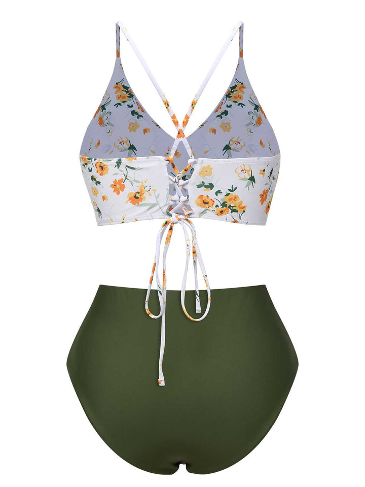 This 1950s Spaghetti Strap Floral Swimsuit carries 1950s vacation dreams in every stitch