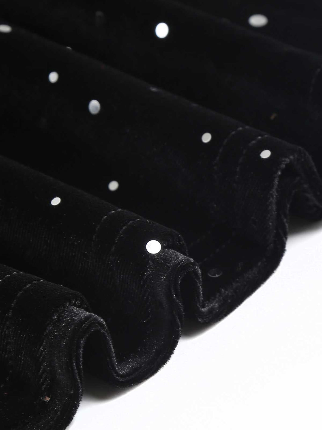 This 1950s Velvet Sparkling Solid A-Line Dress wraps her in 1950s elegance, one twirl at a time