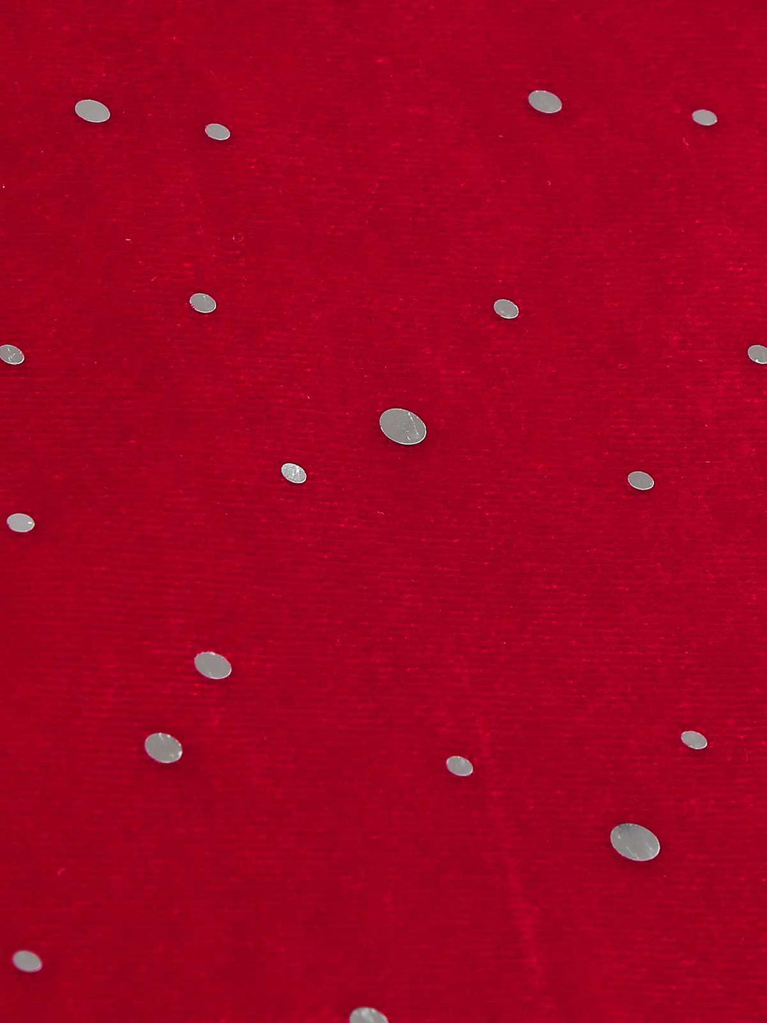 This 1950s Velvet Sparkling Solid A-Line Dress wraps her in 1950s elegance, one twirl at a time