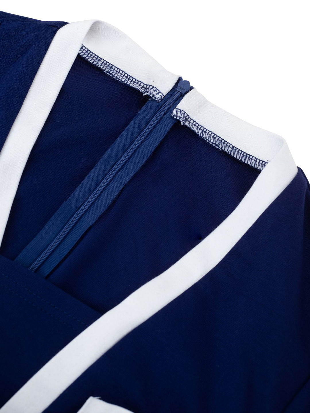 She slips into this 1960s Contrast Trim Bodycon Dress and suddenly it&