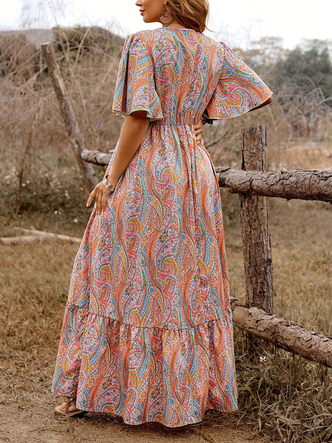 1970s Boho Paisley V-Neck Flutter Sleeve Maxi Dress | vintage dress, retro fashion, elegant style - perfect for retro fashion enthusiasts