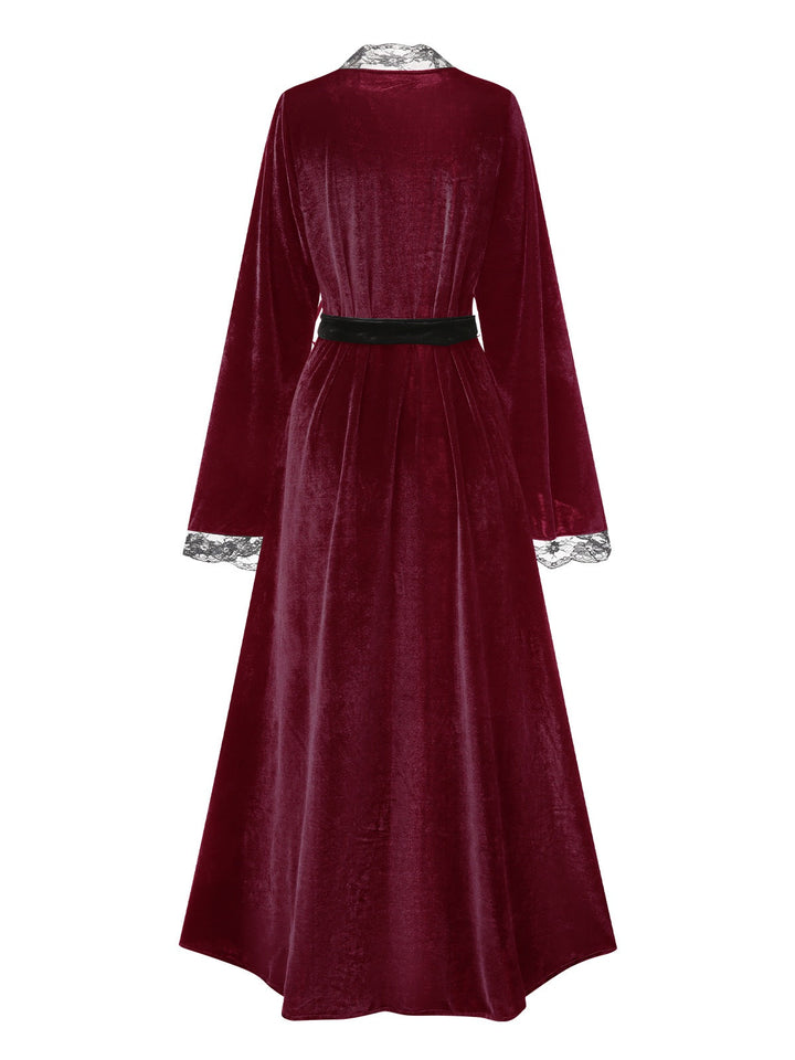 Lace Trim Velvet Lounge | | vintage fashion, retro style