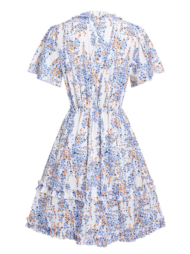 This 1970s V-Neck Ditsy Floral Wrinkle Dress wraps her in 1970s elegance, one twirl at a time