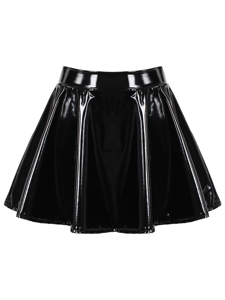 She sways in this 1980s Patent Leather Pleated Mini Skirt and it&
