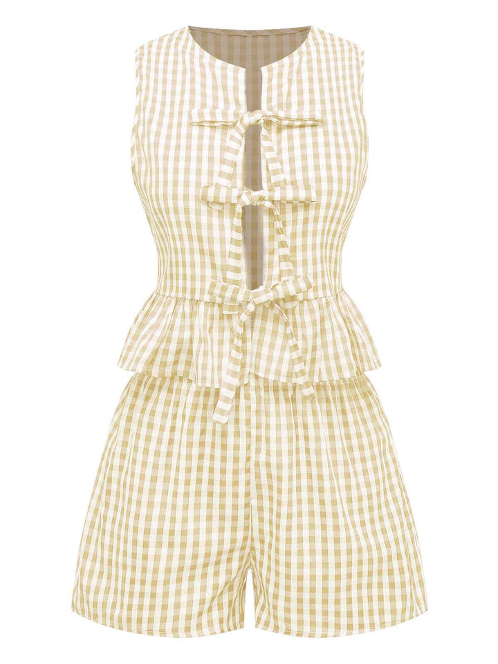 2PCS 1950s Plaid Ruffled Bow Vest &amp; Shorts, vintage fashion, retro style - perfect for women who love vintage and retro fashion