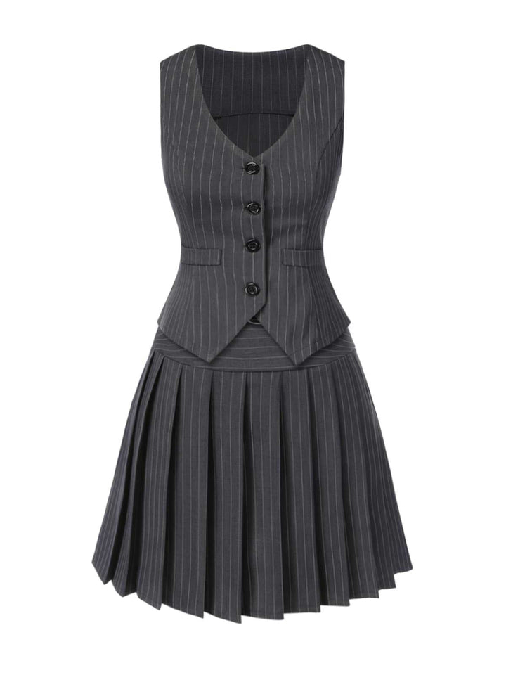 This 2PCS Dark 1960s Pinstripes Top &amp; Pleated Skirt brings 1960s soul to her everyday