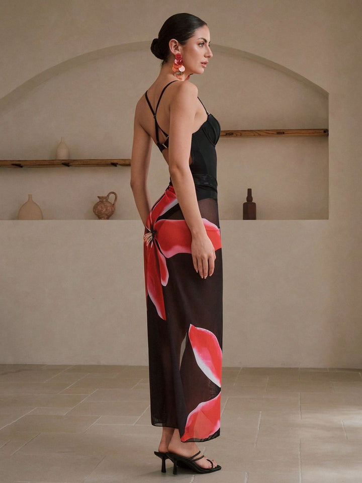 2PCS Black 1950s Floral Swimsuit &amp; Cover-Up - vintage swimsuit, pin-up style, classic black