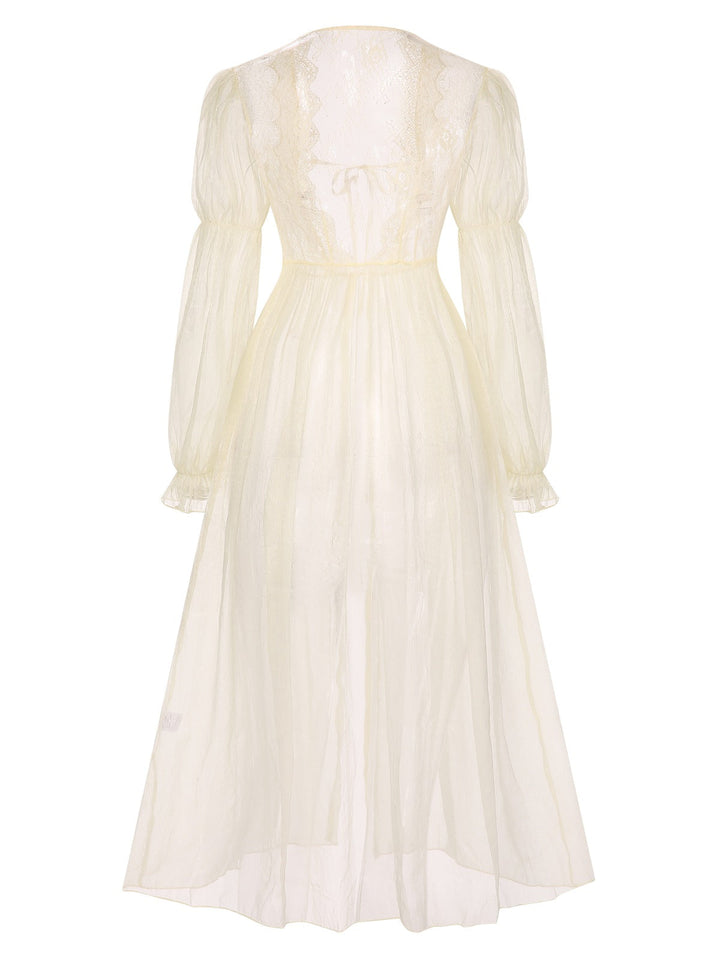 Apricot Royal Style Lace Trimmed Robe, vintage fashion, retro style - perfect for women who love vintage and retro fashion