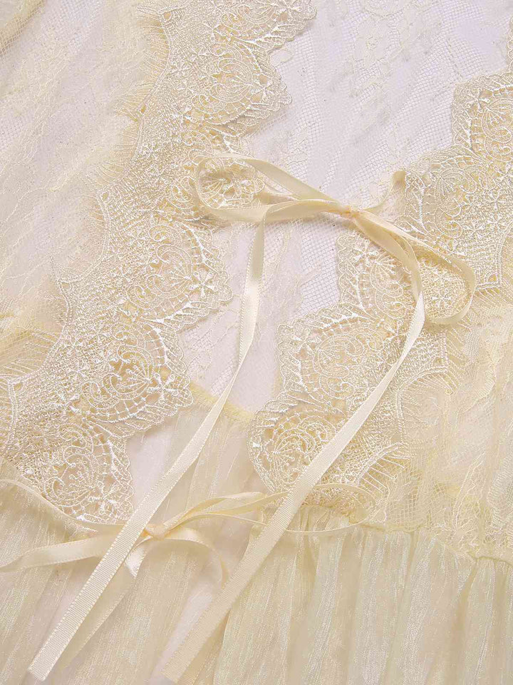 Apricot Royal Style Lace Trimmed Robe, vintage fashion, retro style - perfect for women who love vintage and retro fashion
