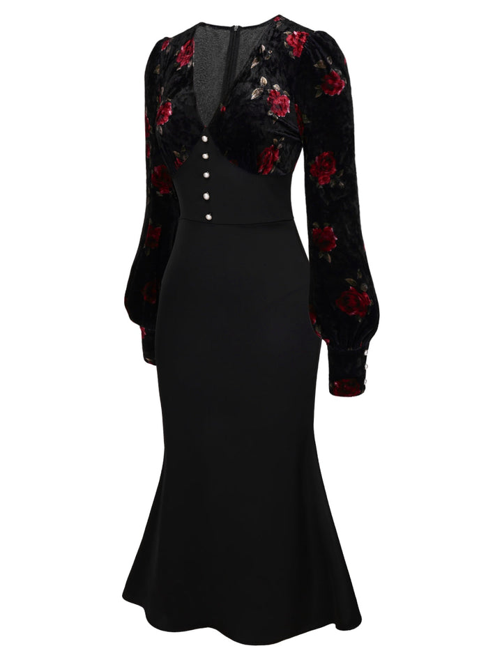 This Black 1930s Rose Velvet Fishtail Dress wraps her in 1930s elegance, one twirl at a time