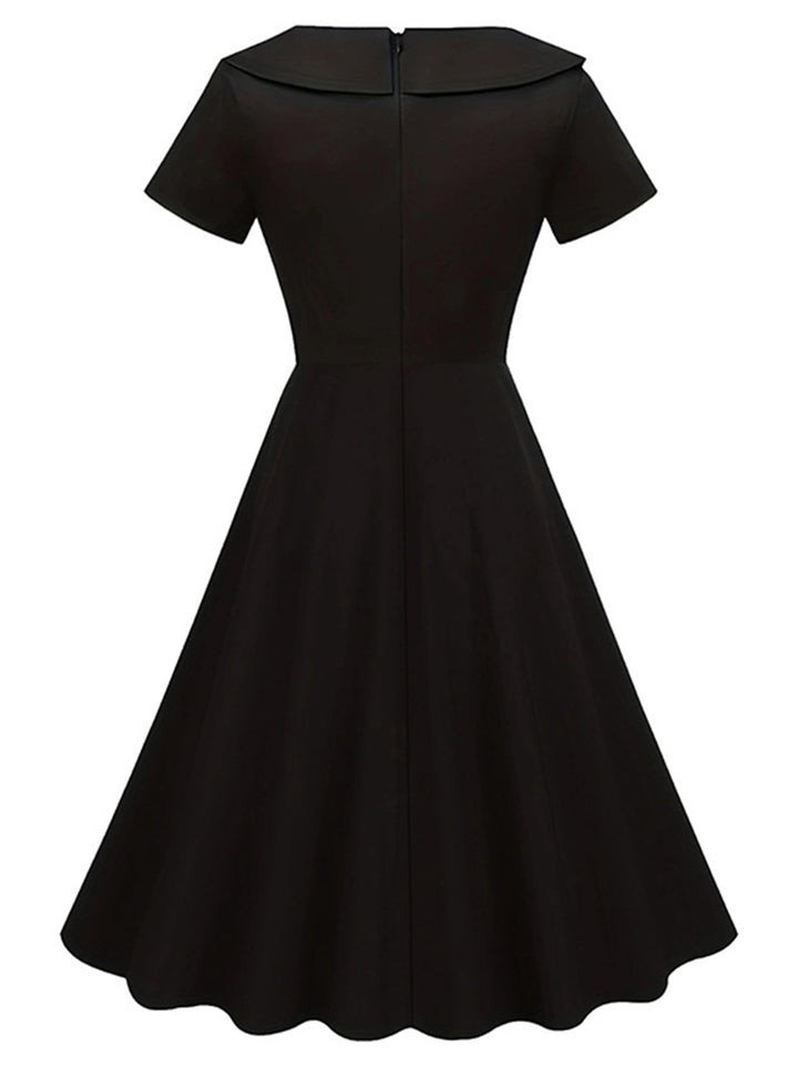 Black 1940s Solid Buttoned Lapel Dress: where 1940s romance meets her modern spirit