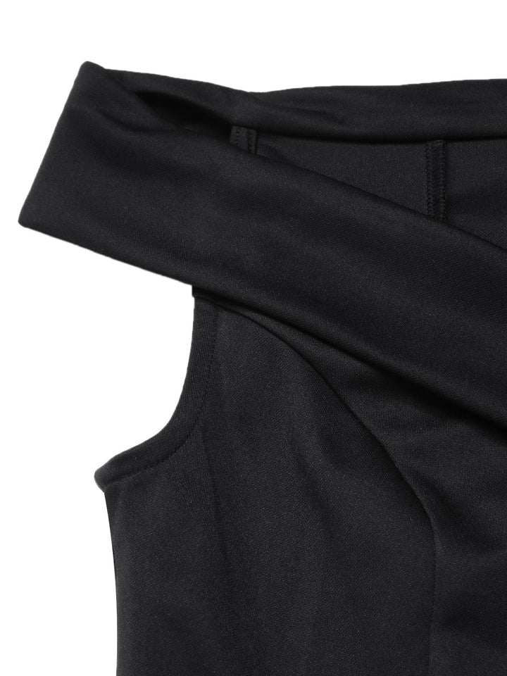 Black 1950s Off-Shoulder Solid Top - vintage fashion, retro style, classic black