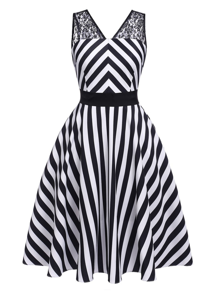 1950s Stripes Lace Swing Dress | 1950s | vintage dress, retro fashion