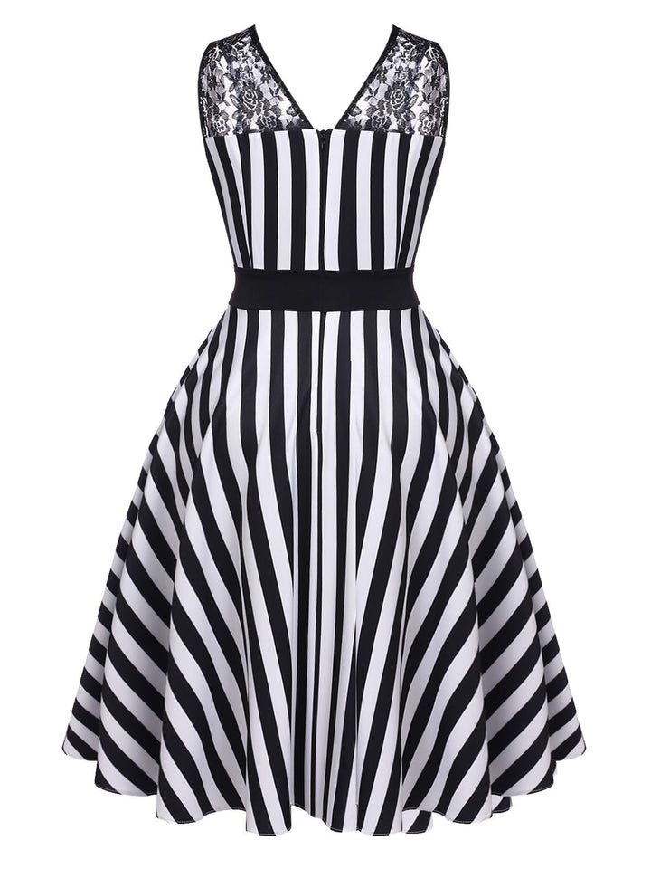 1950s Stripes Lace Swing Dress | 1950s | vintage dress, retro fashion