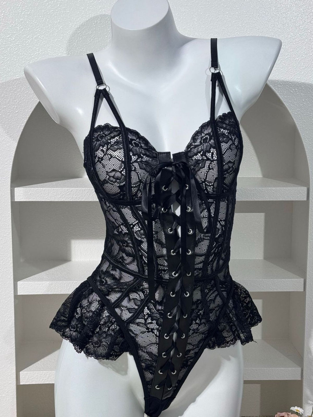 Black 1930s Lace Two Piece Set 5