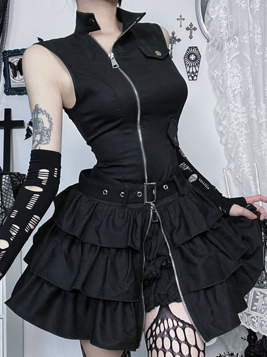 Black 1980s Steampunk Solid Zipper Belted Dress - vintage dress, retro fashion, classic black