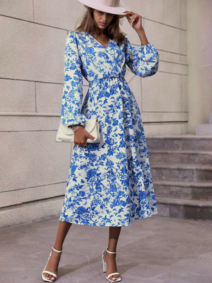 1940s VNeck Floral Long Sleeve | 1940s | vintage dress, retro fashion