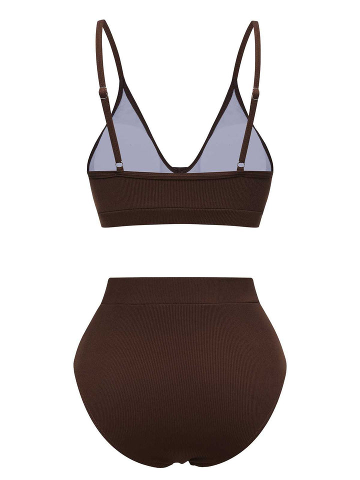 This Brown 1950s Spaghetti Strap Solid Swimsuit carries 1950s vacation dreams in every stitch